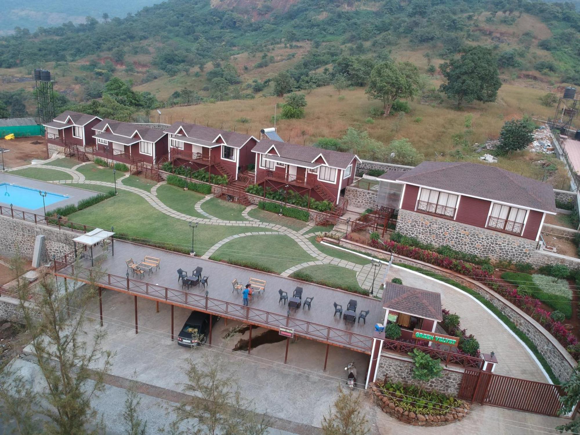 Green Velvet Resort-Near Pawna Lake Лонавала Экстерьер фото