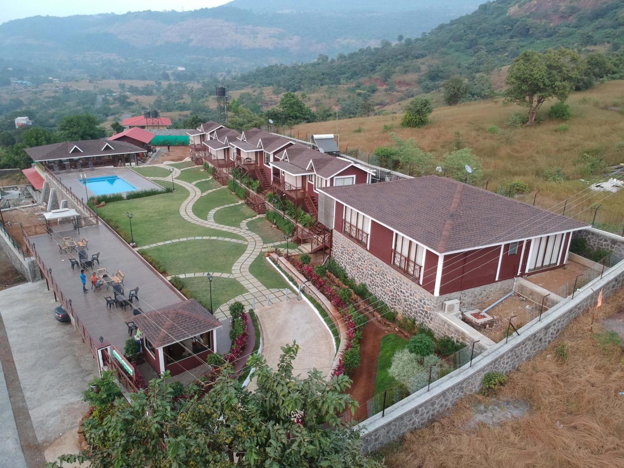Green Velvet Resort-Near Pawna Lake Лонавала Экстерьер фото